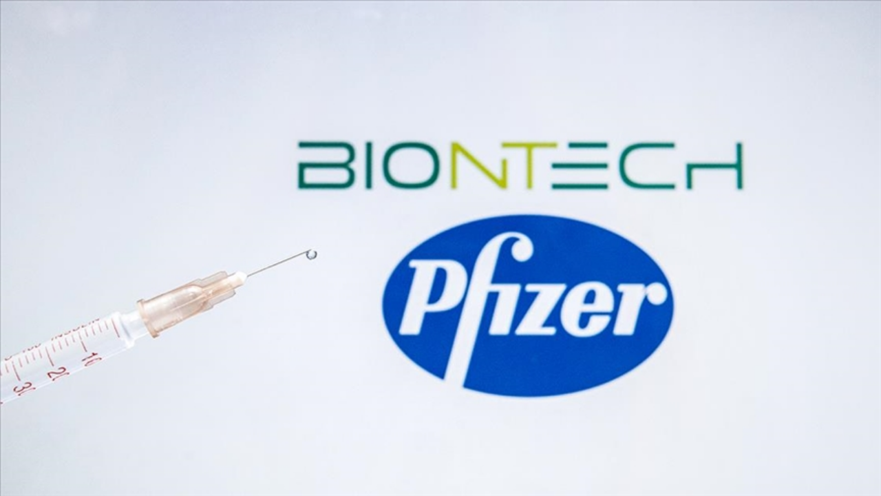 Pfizer CEO'sundan umutlu açıklama: Birkaç ay içinde normale döneceğiz